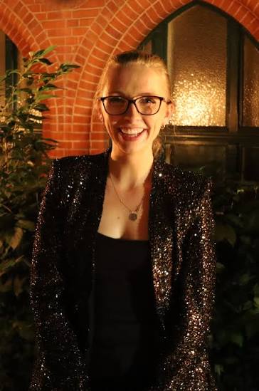 Anna Lapwood artist guide